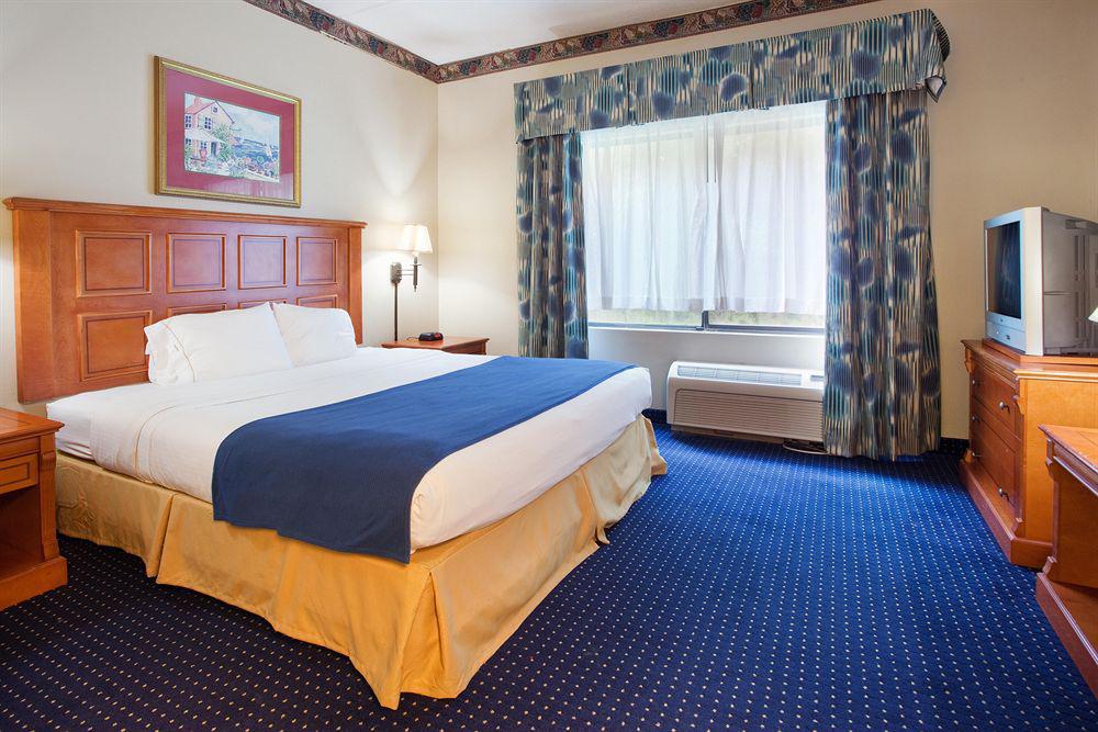 Savannah Gateway & Hotel Georgetown