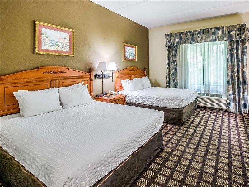Hotel Savannah Gateway & Georgetown