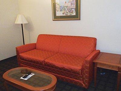 Hotel Savannah Gateway & 3*