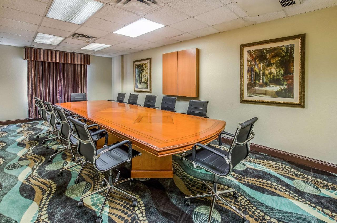 Savannah Gateway &