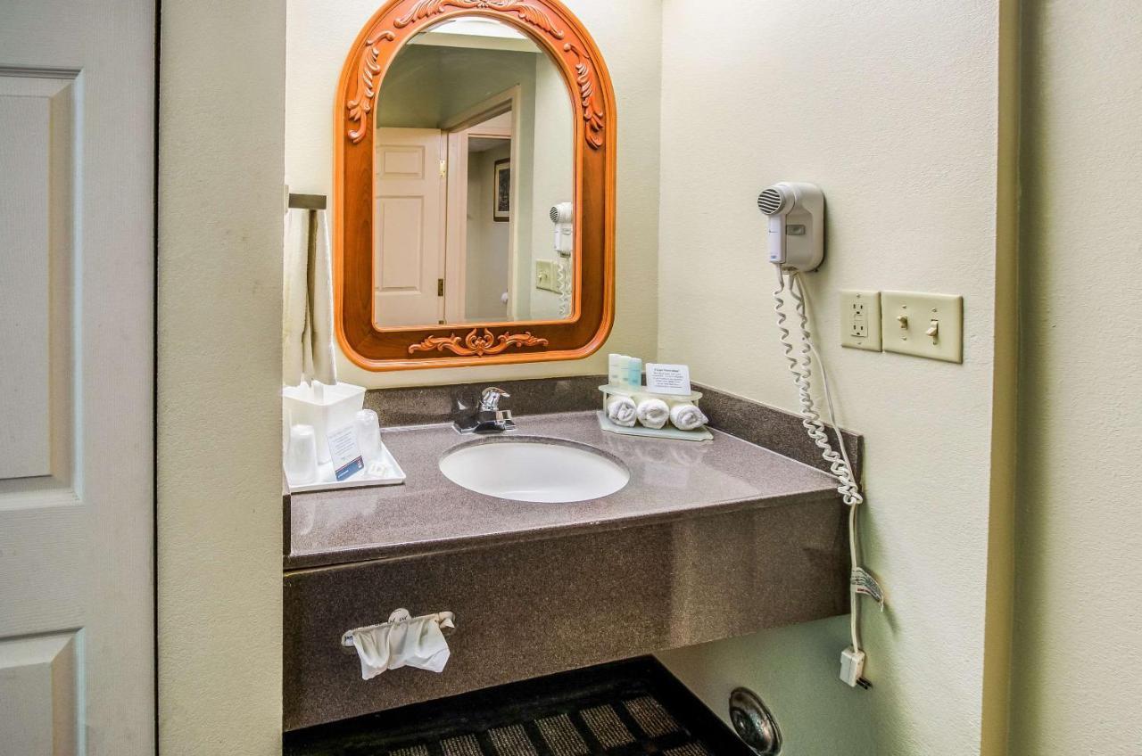 Savannah Gateway & 3* Georgetown