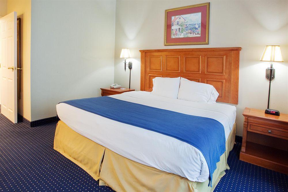 Savannah Gateway & Hotel Georgetown